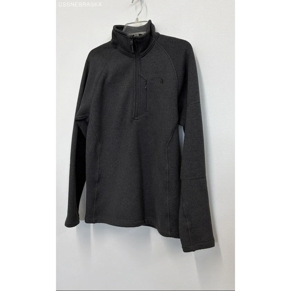 The North Face Gray 1/4 zip fleece pullover‎ - Size S/P